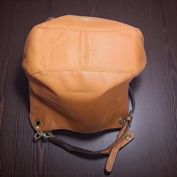 Michael Kors Convertible Crossbody Handbag – Tan Pebbled Vegan Leather - Picture 10 of 11